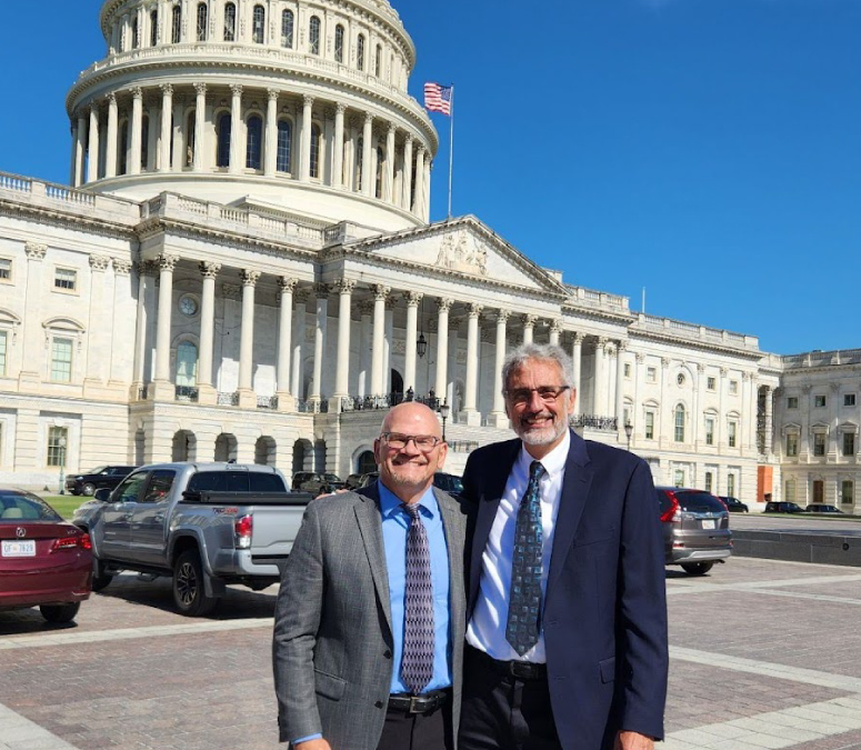 Tim and Rick in front of the US Capitol building